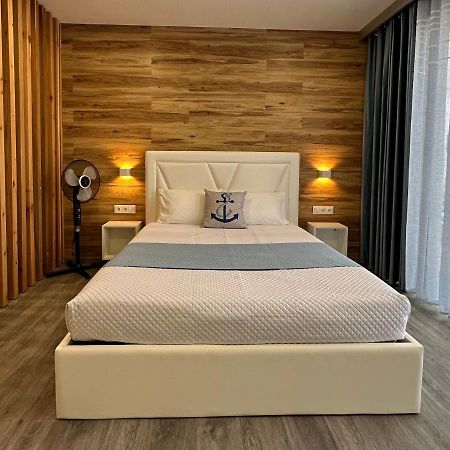 Paradise Apartments II سانتا كروز داس فلوريس المظهر الخارجي الصورة